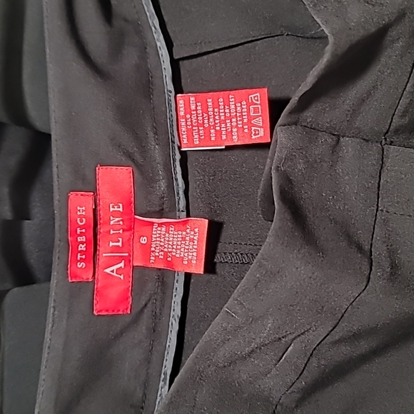 Covington Size 8 blazer & A line size 6 trousers - Picture 4 of 9